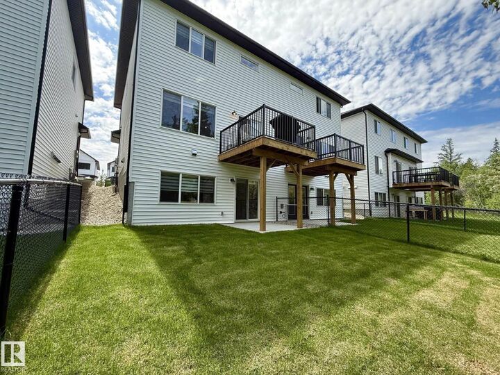 Property Photo: #19 5122 213A St NW AB T6M 1M6