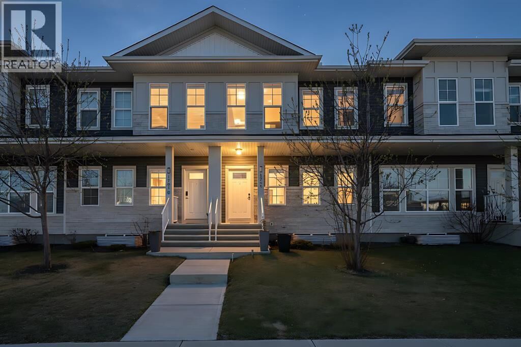 Property Photo:  1265 Carrington Boulevard Northwest  AB T3P 1M2 