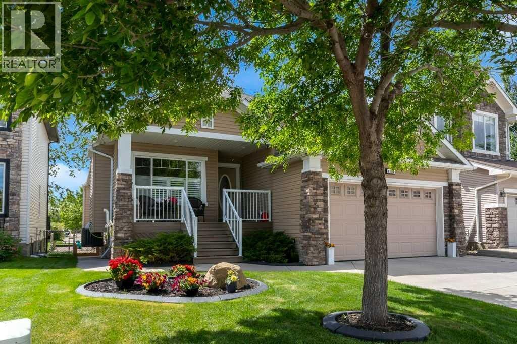 Property Photo: 9 Tanner Close Southeast AB T4A 2E8