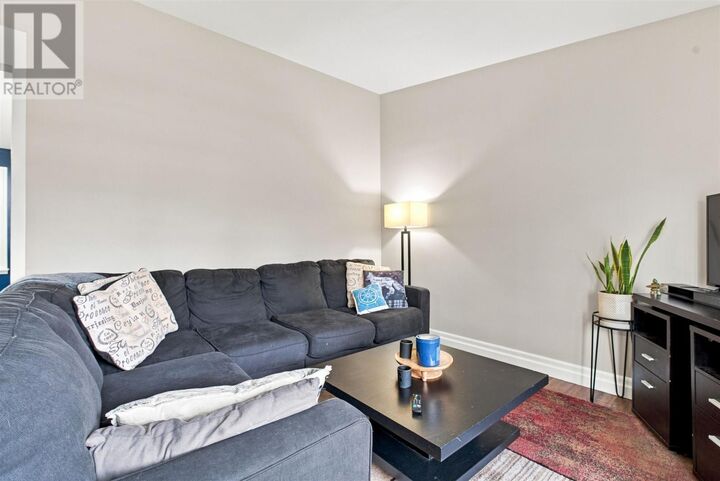 Property Photo: 128 Boehmer Blvd ON P6B 5B9