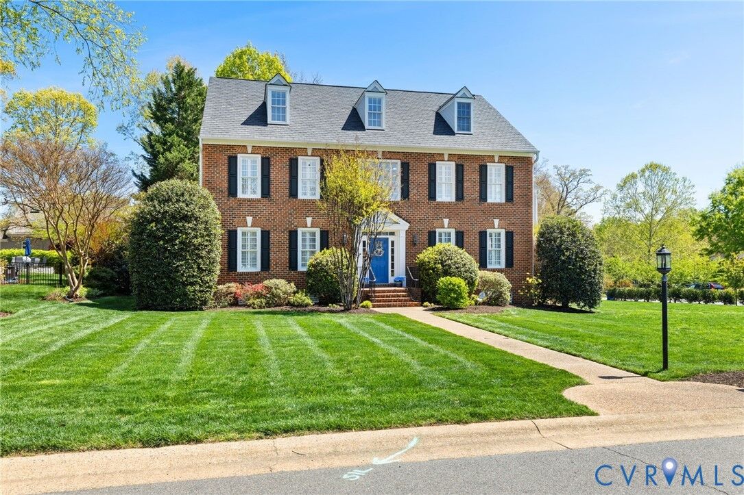 Property Photo:  801 Colony Bluff Place  VA 23238 