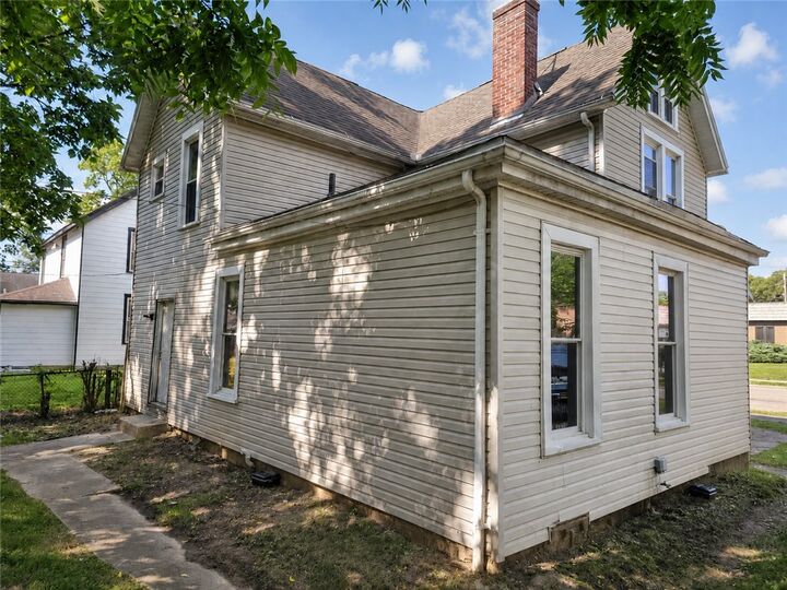Property Photo: 246 S Hubert Avenue OH 45505