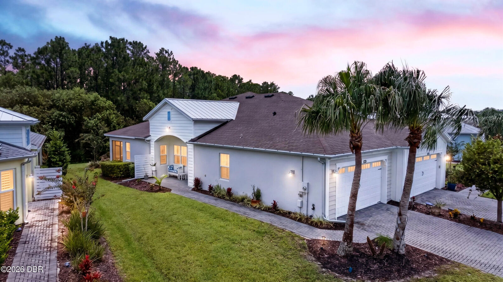 Property Photo: 270 Coral Reef Way FL 32124