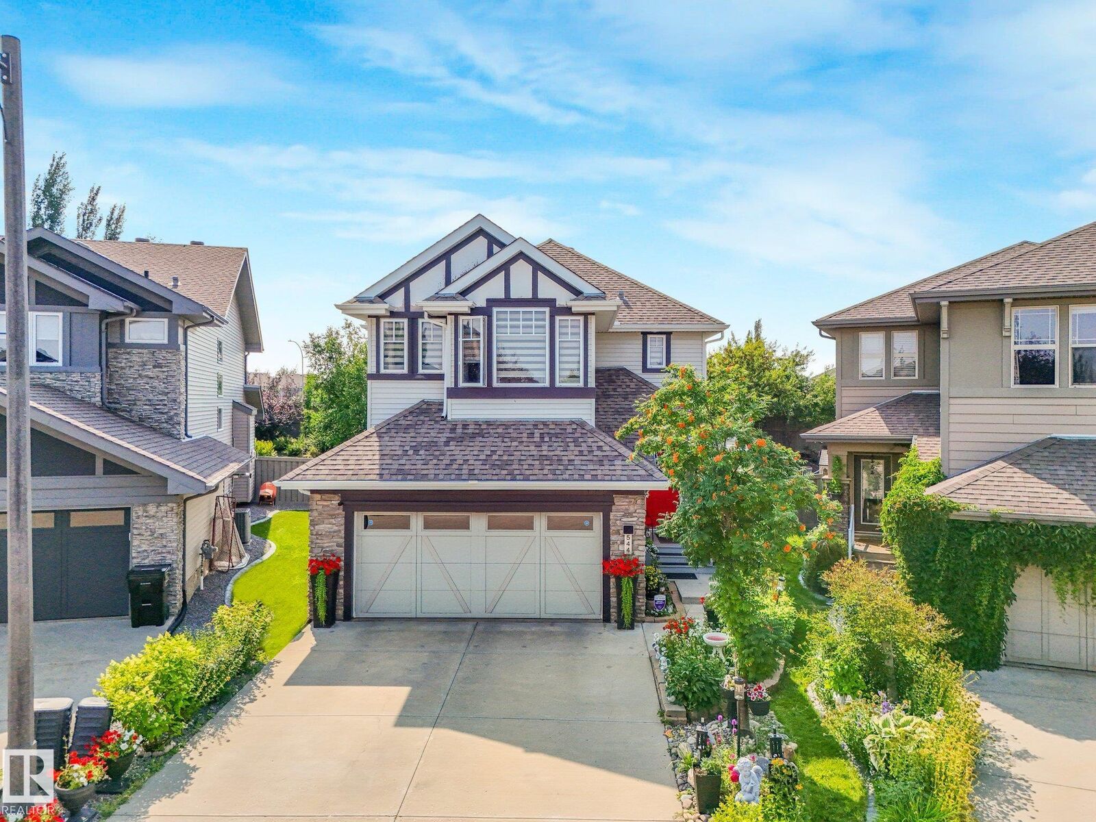 Property Photo: 544 Adams Way SW AB T6W 0H1