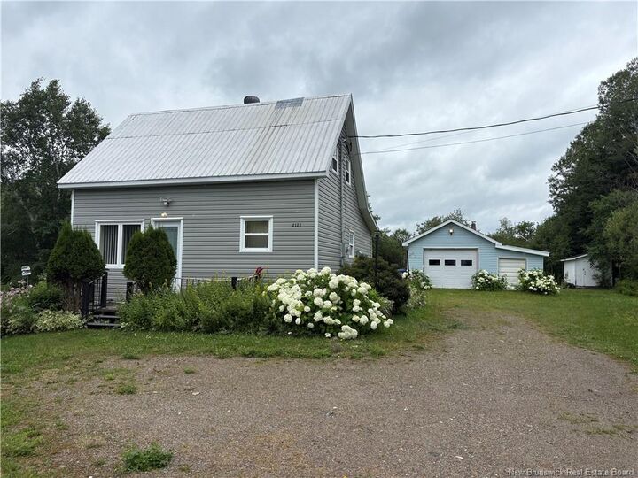 2123 Sainte-Louise — photo 1