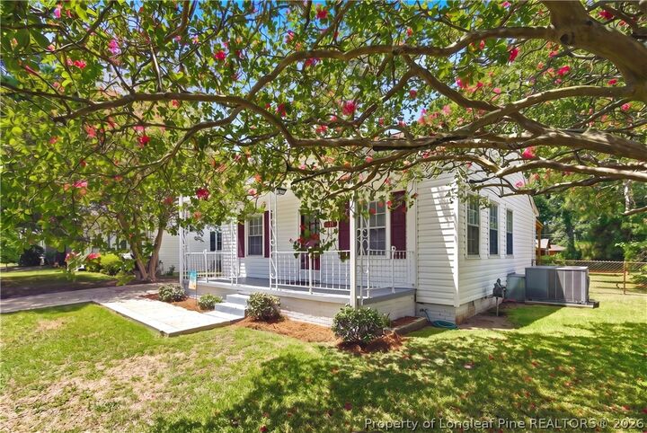Property Photo: 211 Willborough Avenue NC 28303
