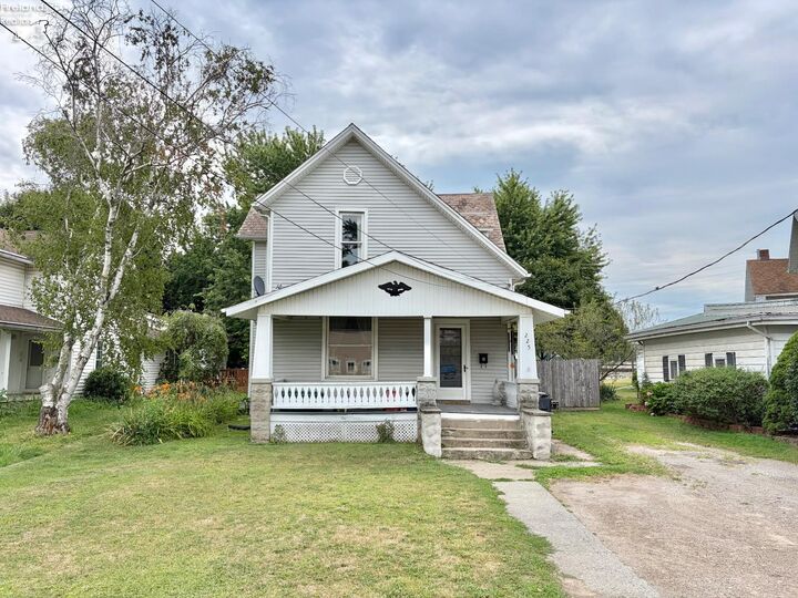 Property Photo: 225 Broad Street OH 44811