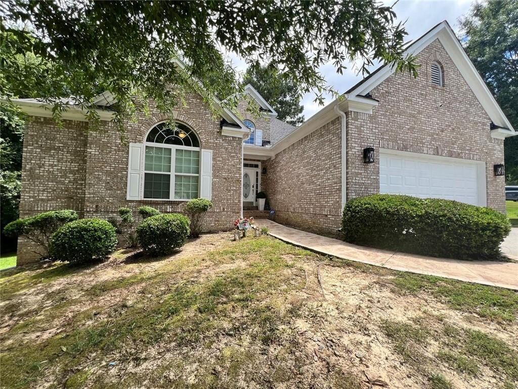 Property Photo:  5441 The Vyne Avenue  GA 30349 
