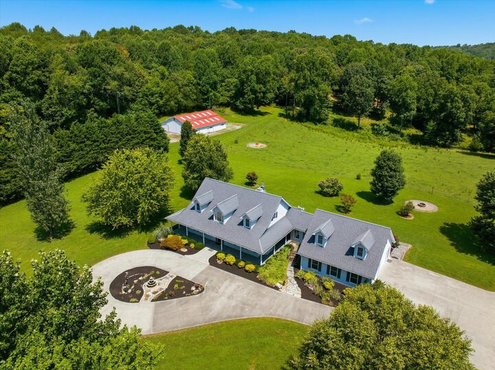 Property Photo:  410 County Road 264  TN 37826 