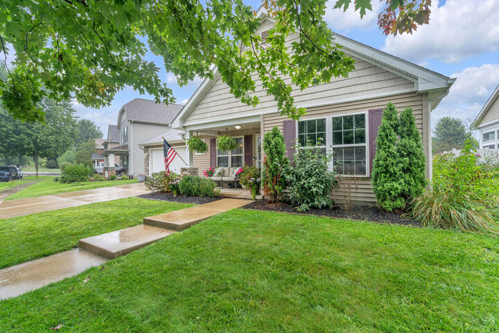 Property Photo: 1557 Byfield Parkway IN 46385