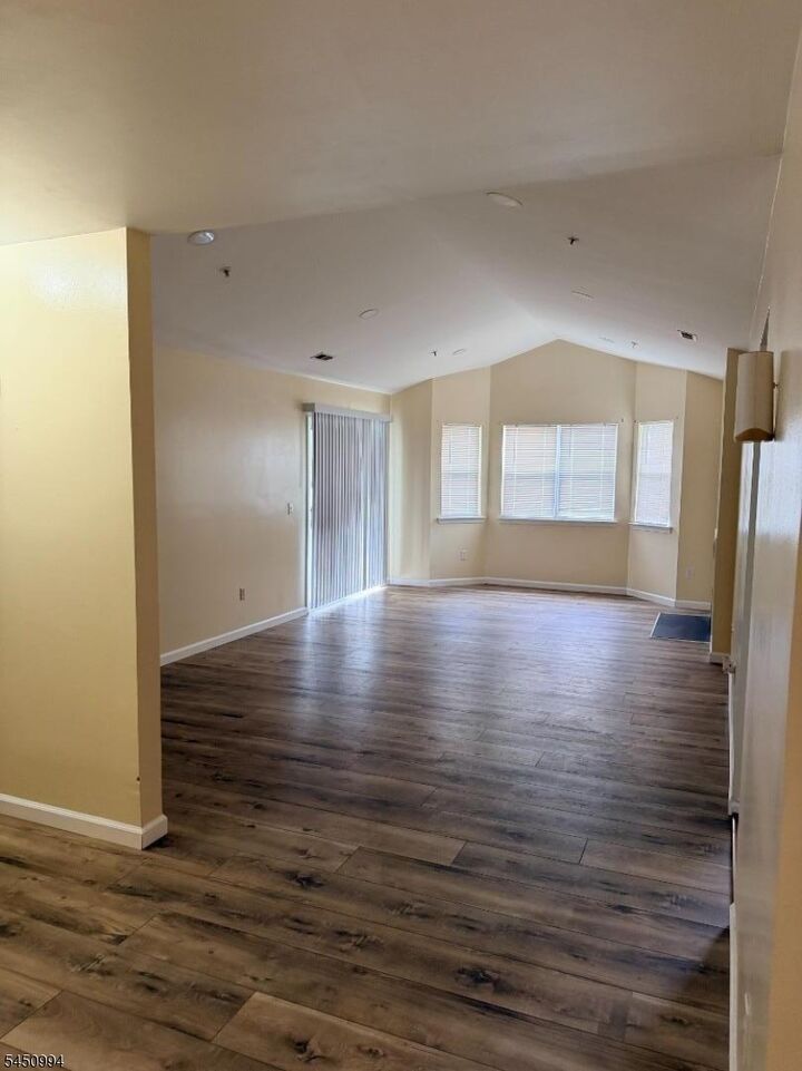 Property Photo:  343 Ventnor Ct  NJ 08854 