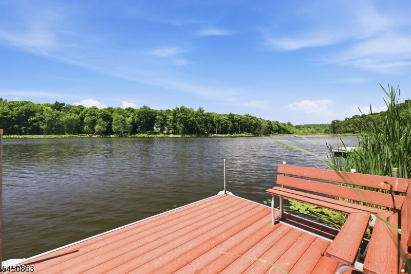 Property Photo: 20 Crestview Ln NJ 07871