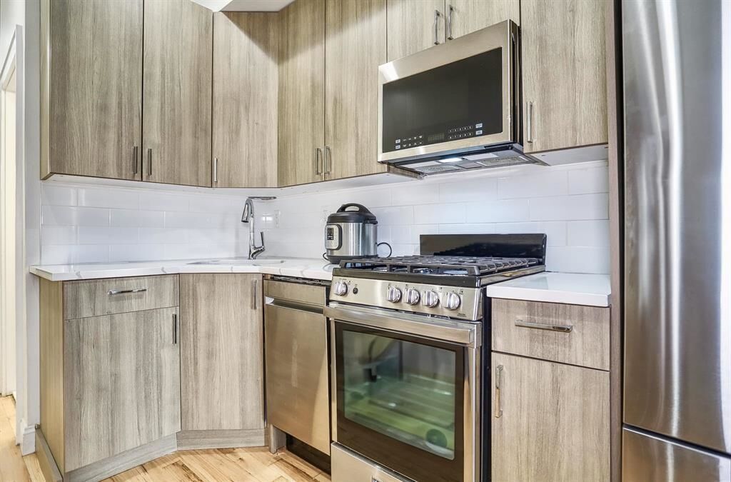 Property Photo: 314 Monroe St 10 NJ 07030