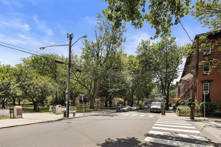 Property Photo:  24W Hamilton Pl  NJ 07302 