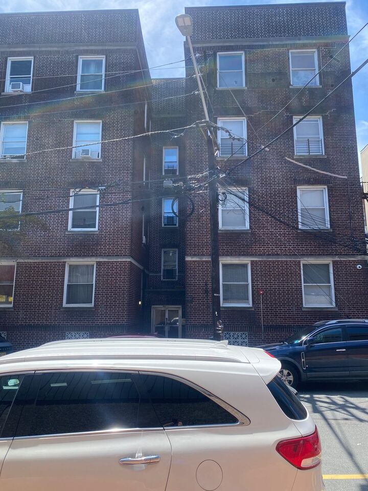 Property Photo: 437 53rd St #4D NJ 07093