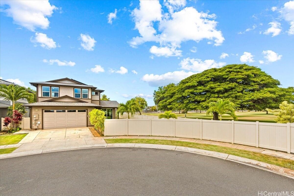 Property Photo:  91-1089 Hokukai Place  HI 96706 