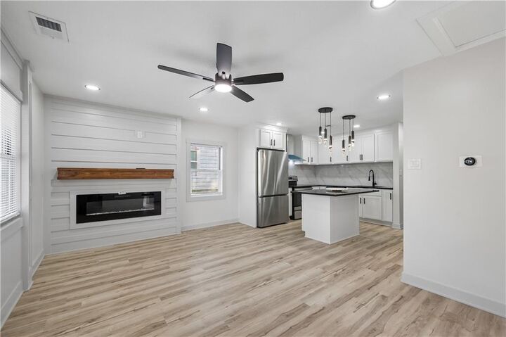Property Photo:  5018 Locust Avenue  KS 66106 