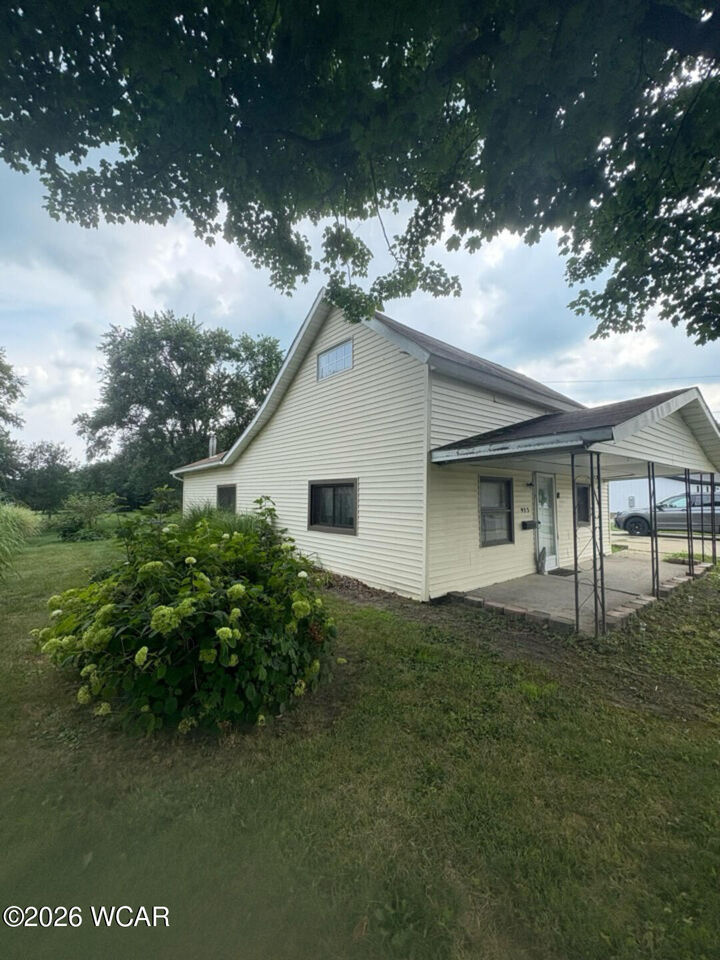 Property Photo: 923 W Kohler Street OH 43326