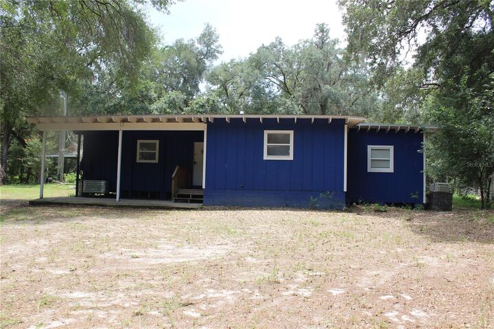 Property Photo: 29160 SE 150th Street FL 32702