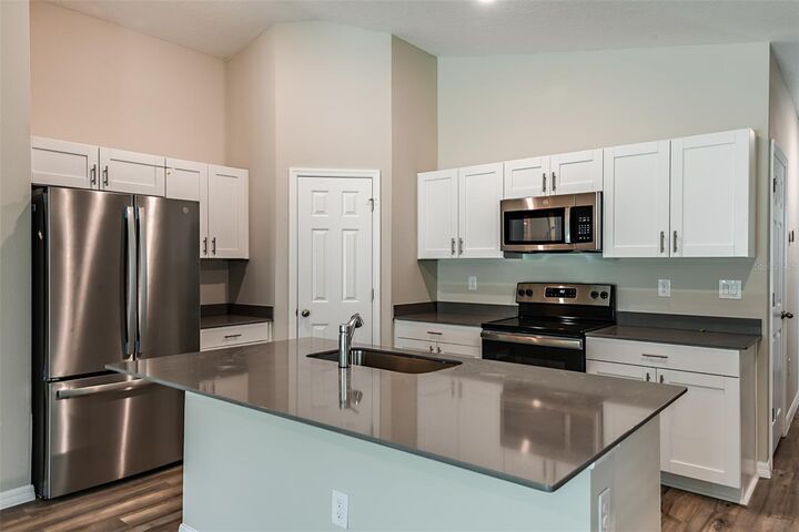 Property Photo:  1585 Sage Avenue  FL 33844 