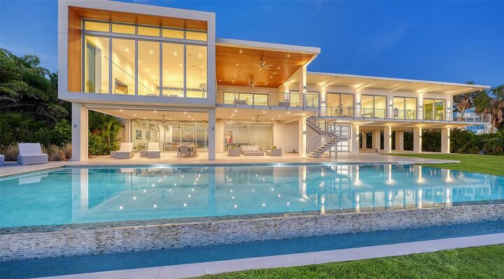 Property Photo:  4123 Bay Shore Road  FL 34234 