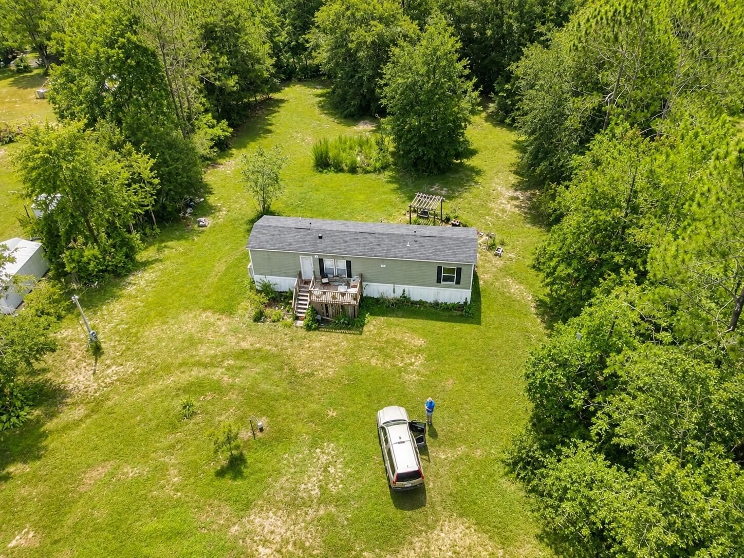 Property Photo:  2221 Daffodil Avenue  FL 32068 