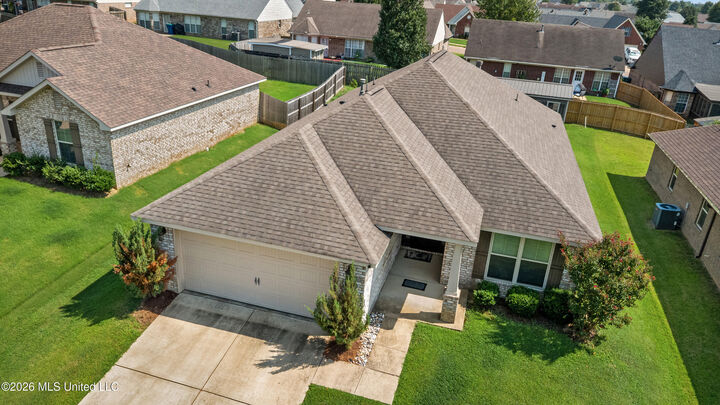 Property Photo:  1883 Central Ridge Drive  MS 38671 