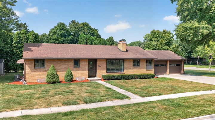 Property Photo: 800 Balfour Street MI 48640-3326