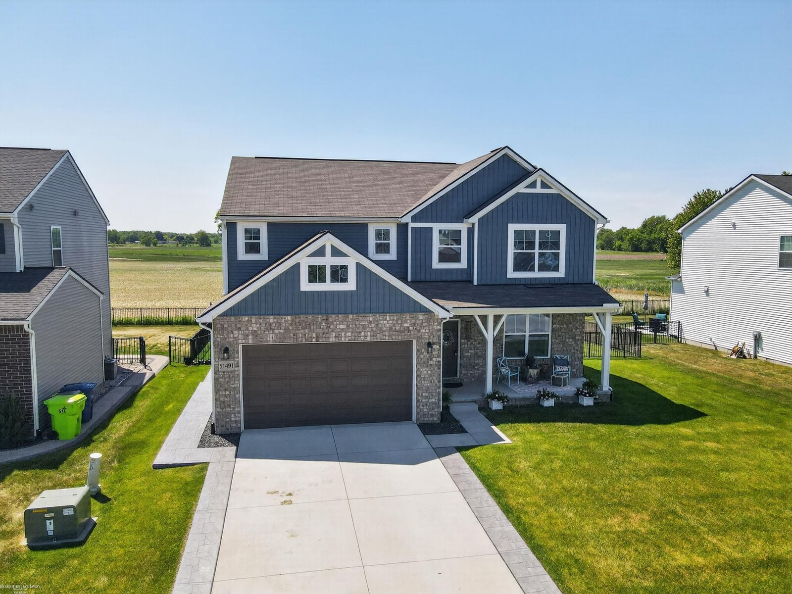 Property Photo:  51491 Water Mark Drive 21  MI 48042 