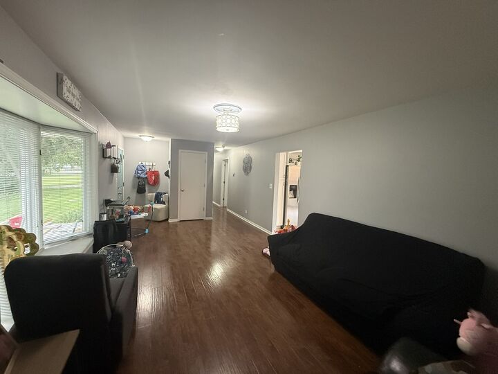 Property Photo: 122 Gall Lane IL 60451