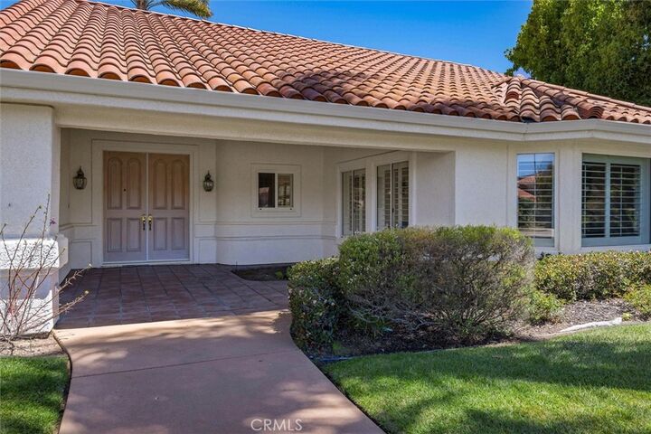 Property Photo:  925 Flagstone  CA 93455 