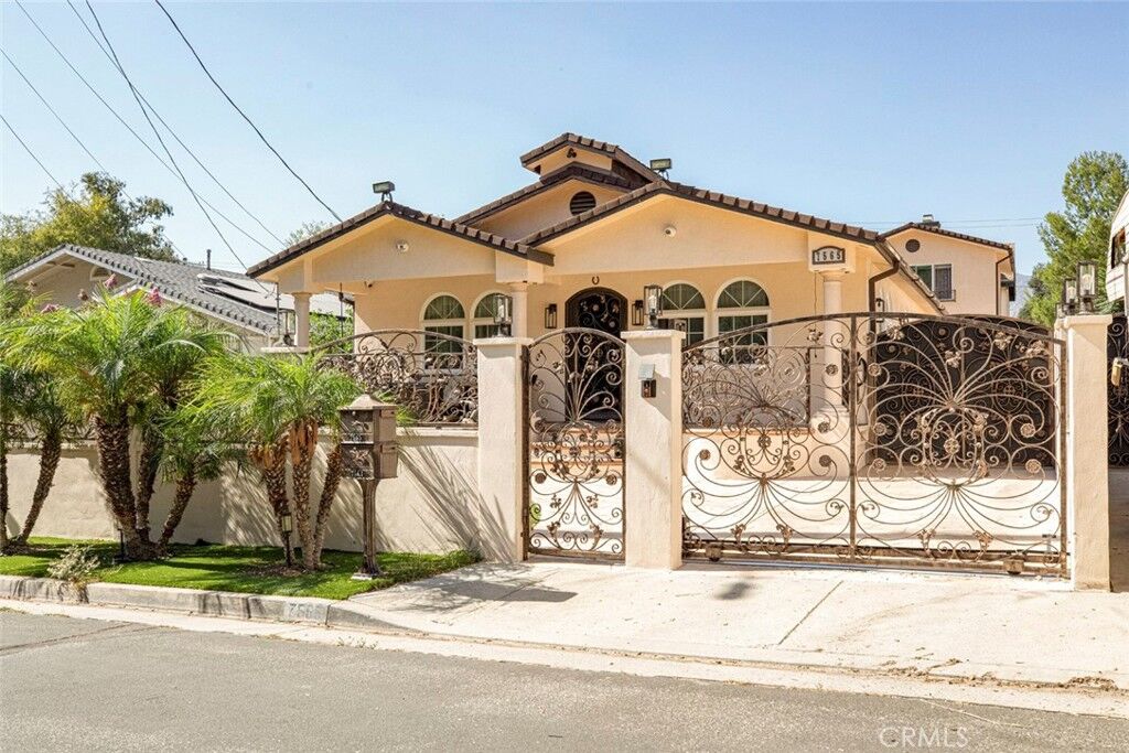 Property Photo:  7565 McGroarty Street  CA 91042 