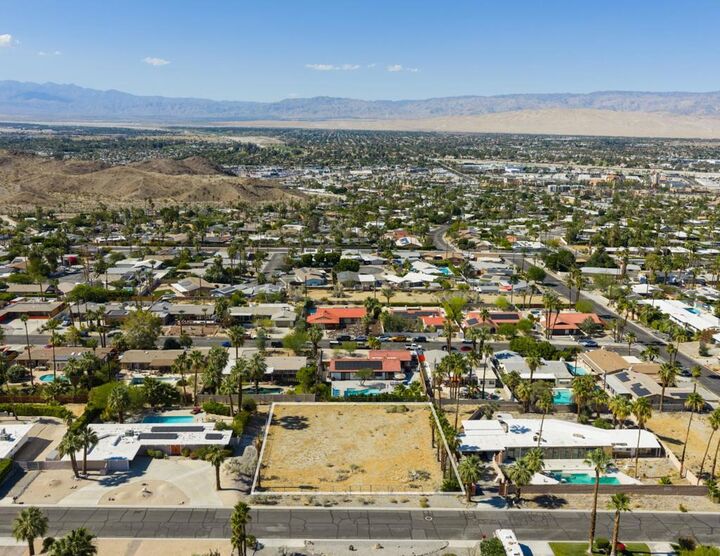 Property Photo: 68440 Treasure Trail CA 92234