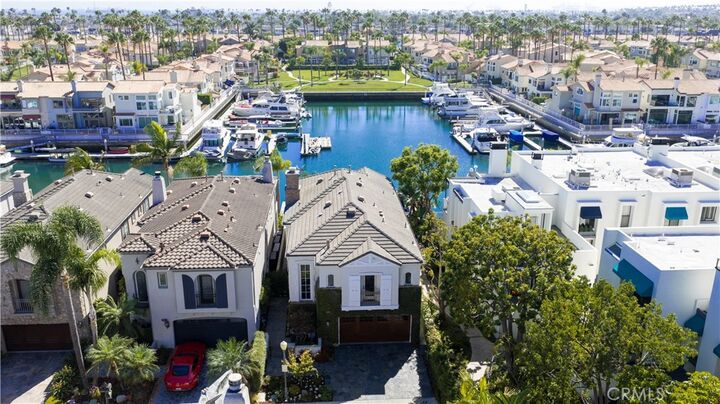 Property Photo: 5950 Waterfront Place CA 90803