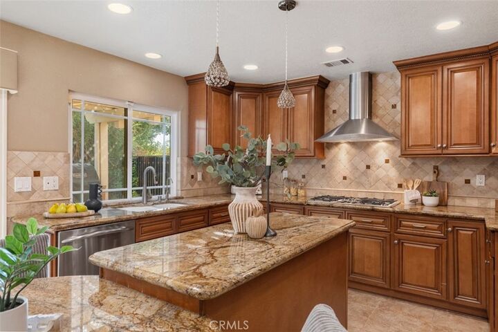 Property Photo:  5425 Via Cervantes  CA 92887 