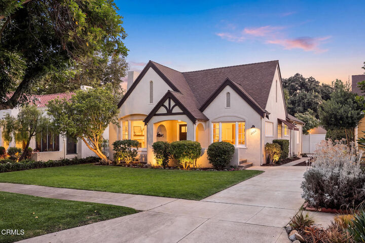 Property Photo:  2005 Le Droit Drive  CA 91030 