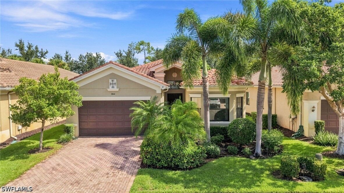 Property Photo:  3846 Pleasant Springs Drive  FL 34119 