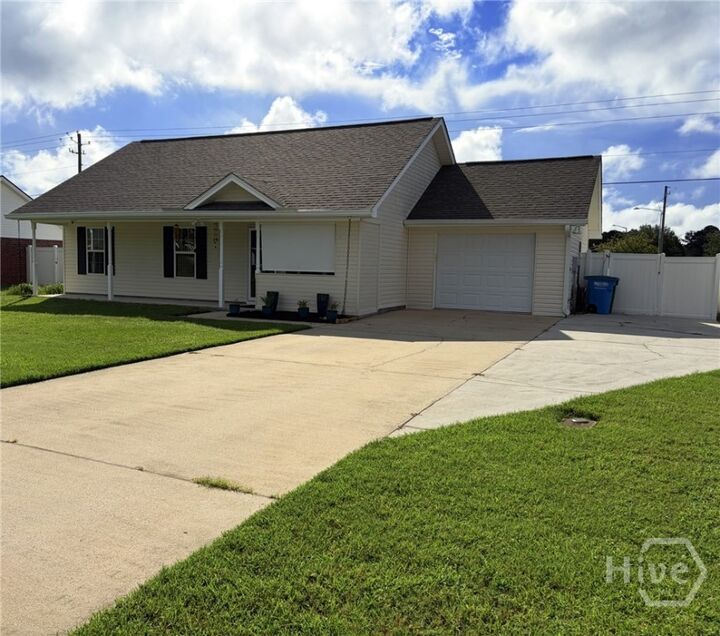 Property Photo:  111 Reese Way  GA 31326 