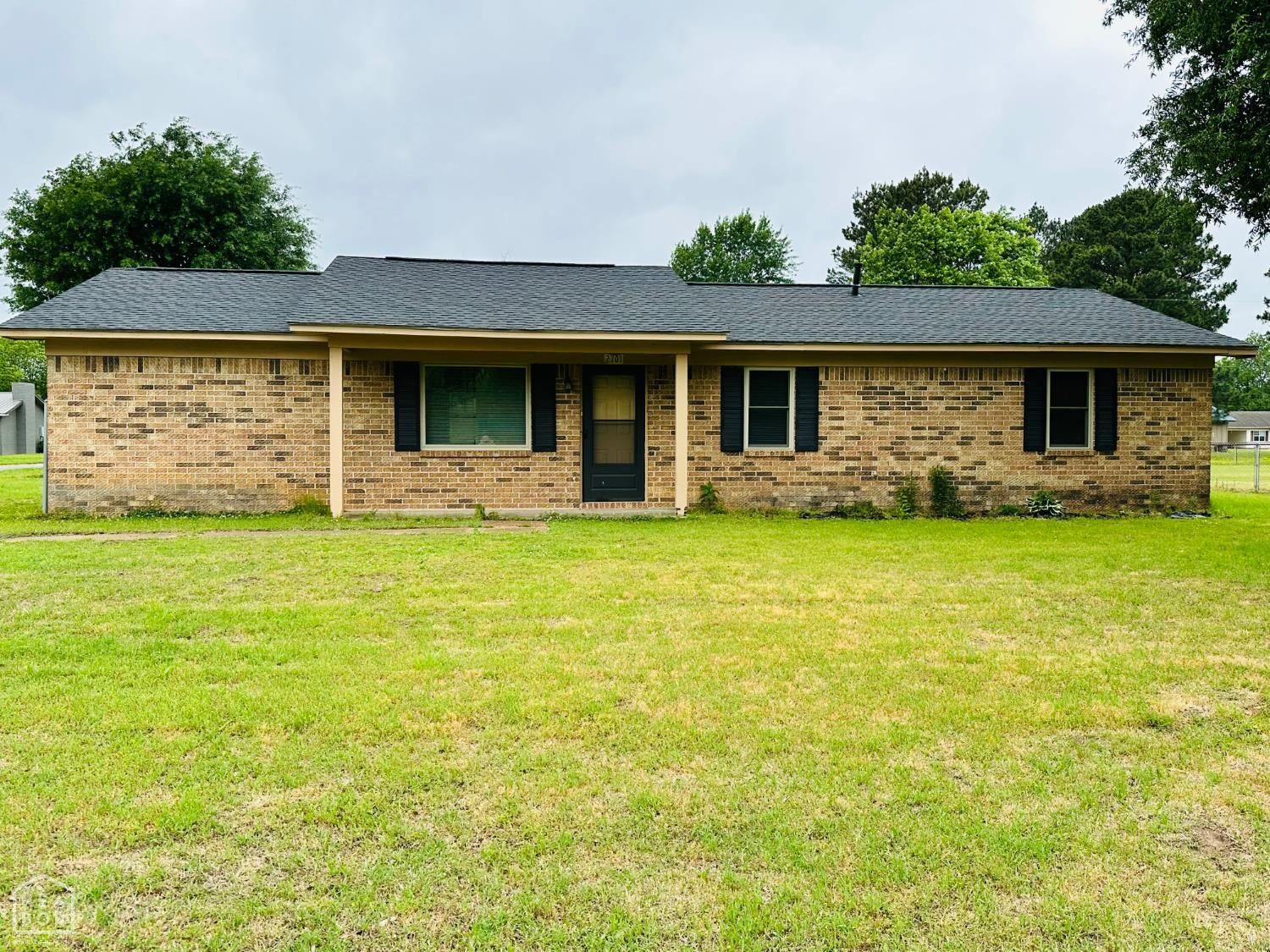Property Photo: 2701 S Main AR 72112