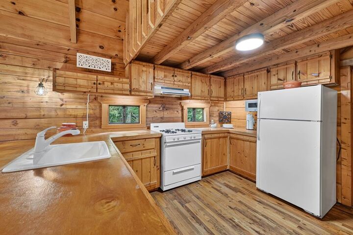 Property Photo:  6162 Hardscrabble Road  GA 30560 