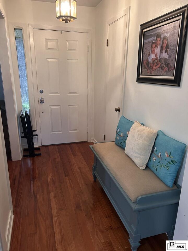 Property Photo: 105 Lasalle Circle LA 71291