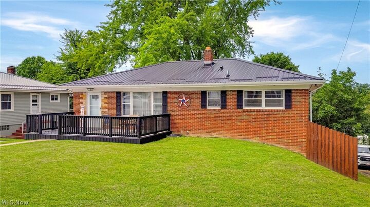 Property Photo:  145 Pembroke Road  OH 43953 