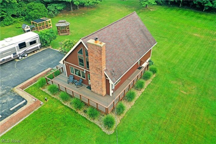 Property Photo: 7500 Job Greenville Road OH 44428