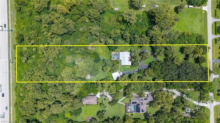 Property Photo:  5247 Cherry Wood Dr  FL 34119 