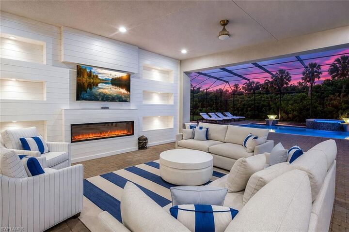 Property Photo: 12063 Azalea Way FL 34120
