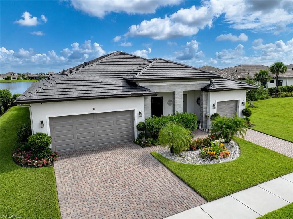 Property Photo:  5153 Julienne Rd  FL 34142 
