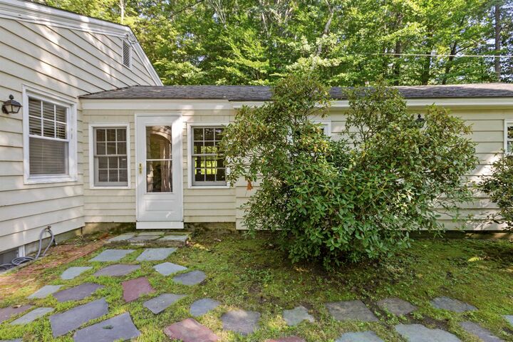 Property Photo:  75 Forest Avenue  NH 03766 