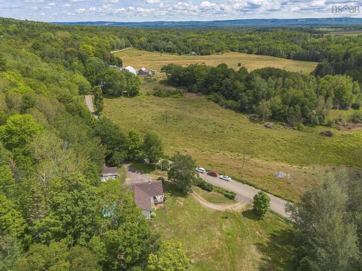 Property Photo: 1040 Vault Road NS B0P 1R0