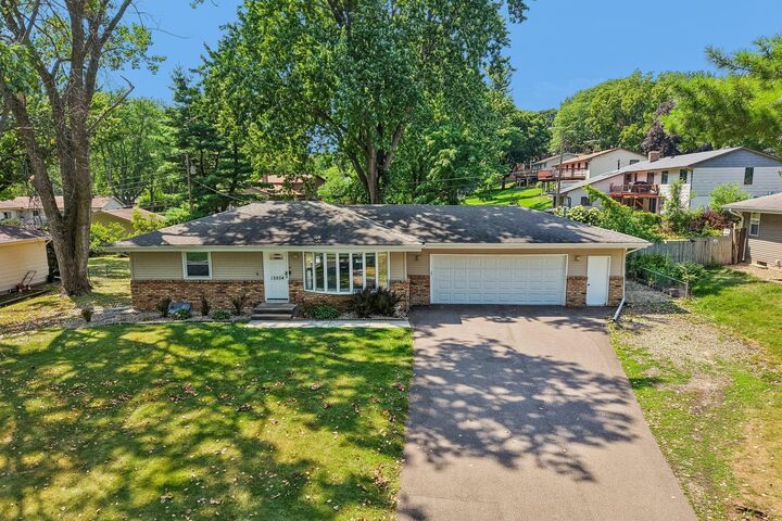 Property Photo:  15204 Lead Street  MN 55306 