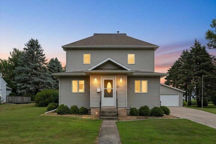 Property Photo:  320 North Street E  MN 56010 